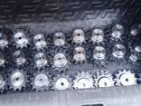Chain sprocket with hub - photo 12