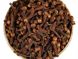 Cloves spices