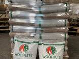 Europe Wood Pellets DIN PLUS / ENplus-A1 Wood Pellets at wholesale prices - photo 1