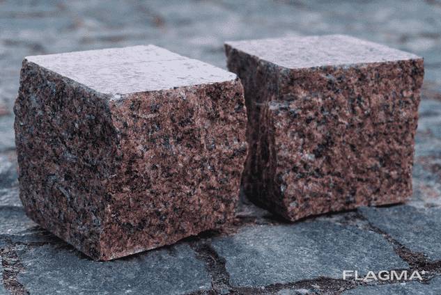 Natural stone paving stones