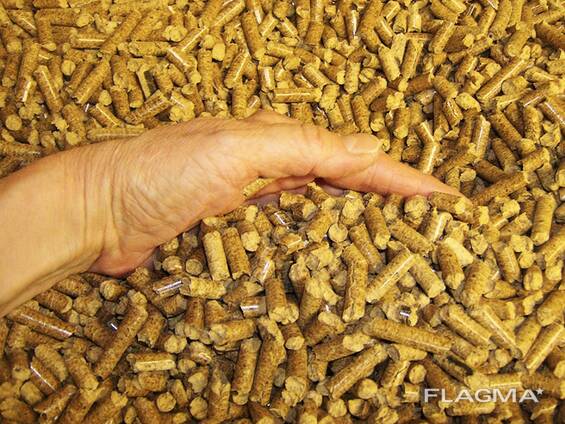 Premium Quality Wood Briquettes/ Wood Briquettes/Wood Pellets briquettes